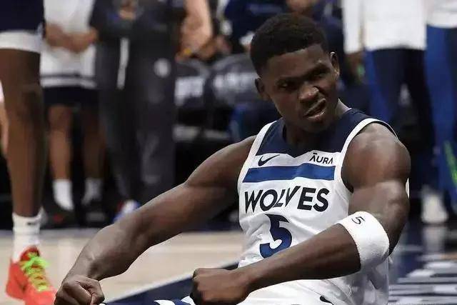 官宣:NBA季中锦标赛改名NBA杯 湖人获首届冠军