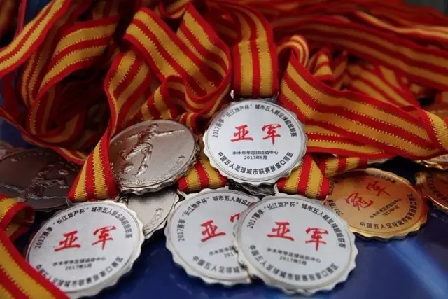 库里空砍31分约维奇20分 热火力克勇士止3连败